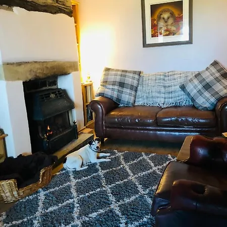 Hedgehog Cottage With Garden In Bronte Village! Haworth Exterior photo
